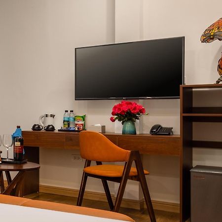 Casa Valentina Hanoi Hotel Екстериор снимка