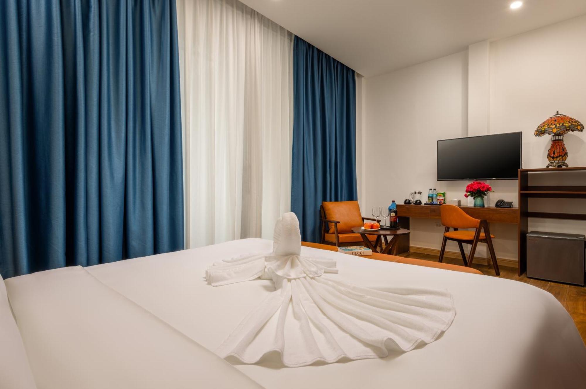 Casa Valentina Hanoi Hotel Екстериор снимка