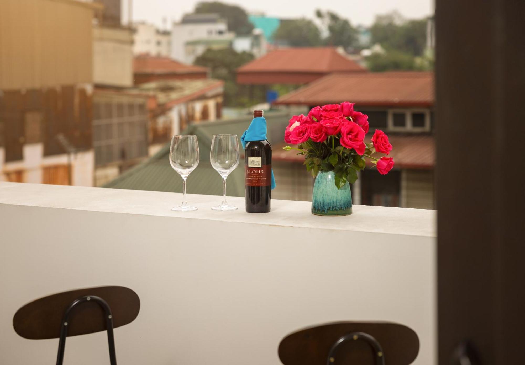 Casa Valentina Hanoi Hotel Екстериор снимка