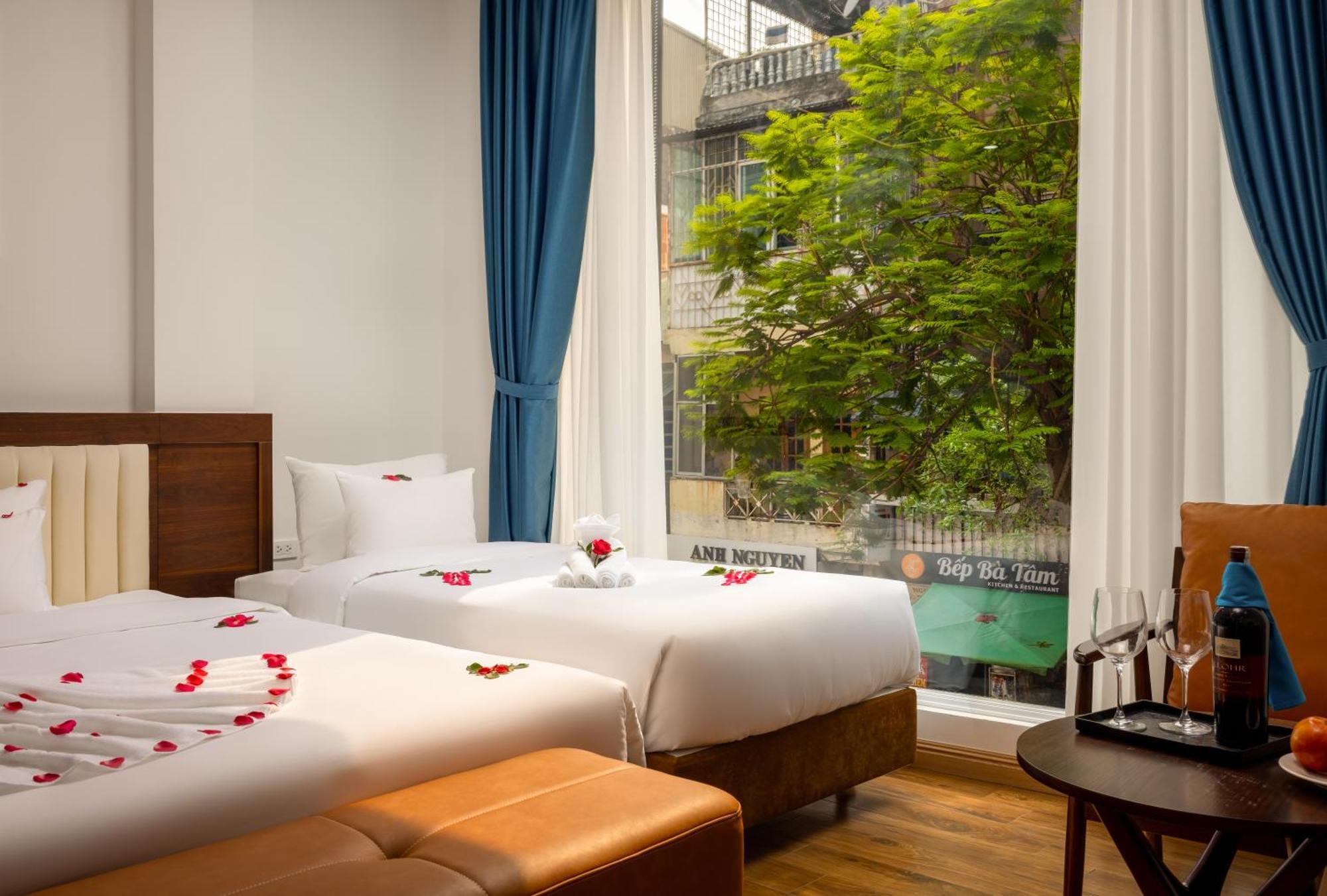Casa Valentina Hanoi Hotel Екстериор снимка