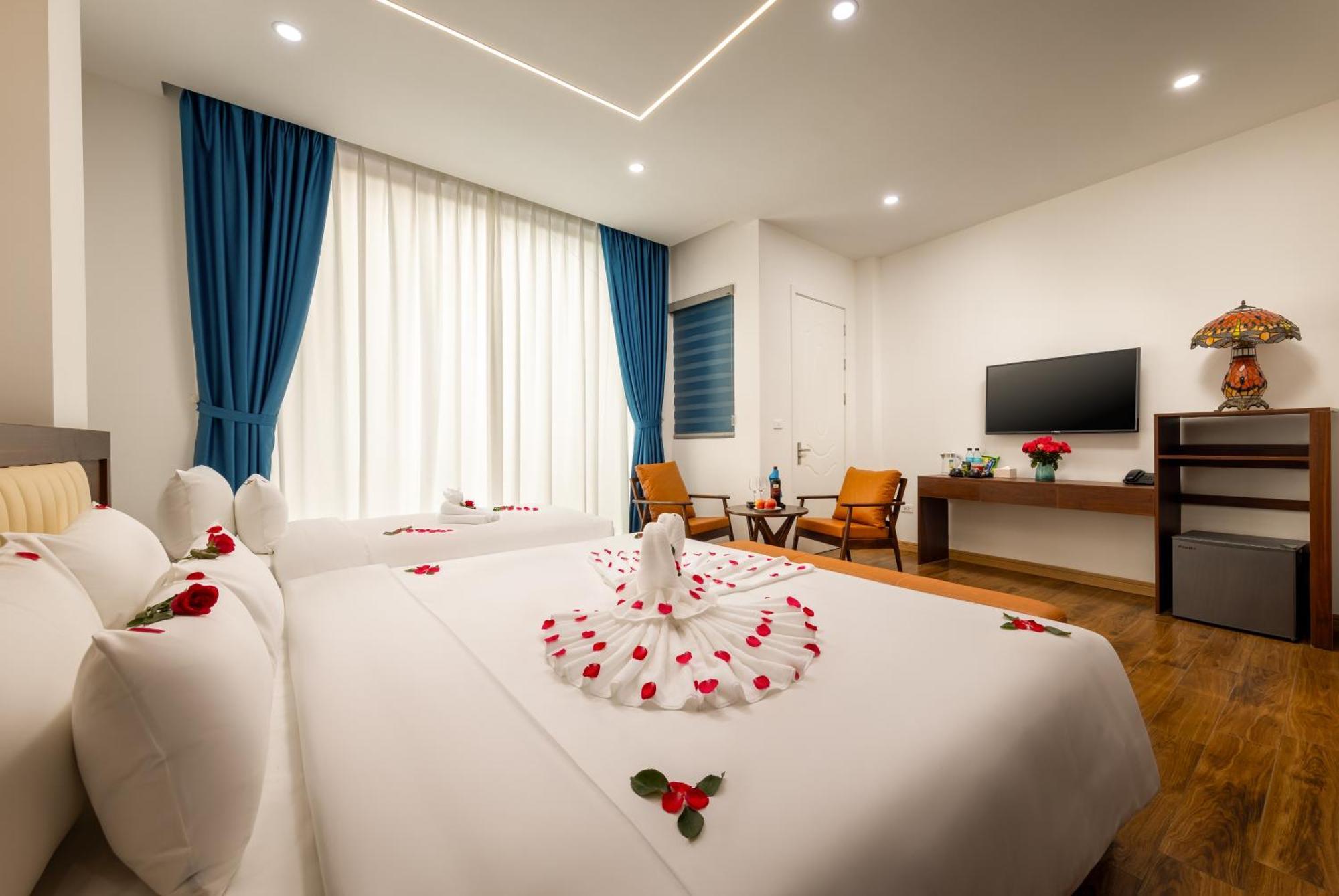 Casa Valentina Hanoi Hotel Екстериор снимка